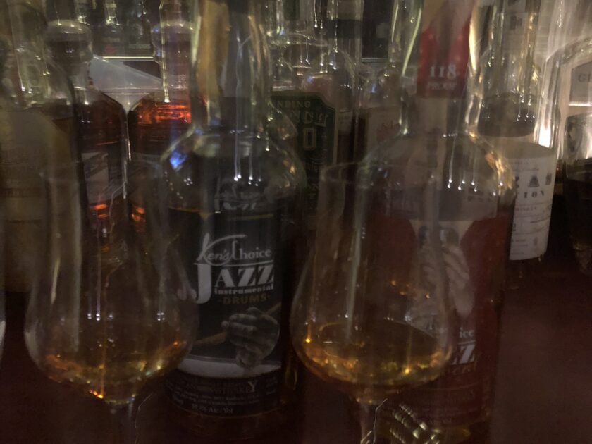 Ken’s bar in Tokyo is the best place to enjoy American Bourbon whiskies!